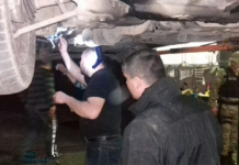 Policija zaplenila drogu posle kontrole automobila i pretresa stanova