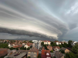 Nevreme protutnjalo Sremom: Čitaoci poslali dramatične fotografije i snimke iz Rume, Erdevika, Mitrovice i Pavlovaca