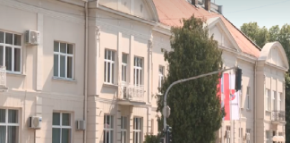 NESNOSAN SMRAD GUŠI INĐIJU: Građani zatvaraju prozore čim padne mrak, sumnja pada na Energo-zelenu