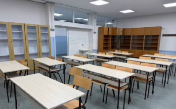 RODITELJI, OBRATITE PAŽNJU: Počela škola, evo na koje troškove morate da računate