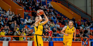 KOŠARKAŠI SREMA STARTOVALI POBEDOM PRED VELIKIM BROJEM NAVIJAČA